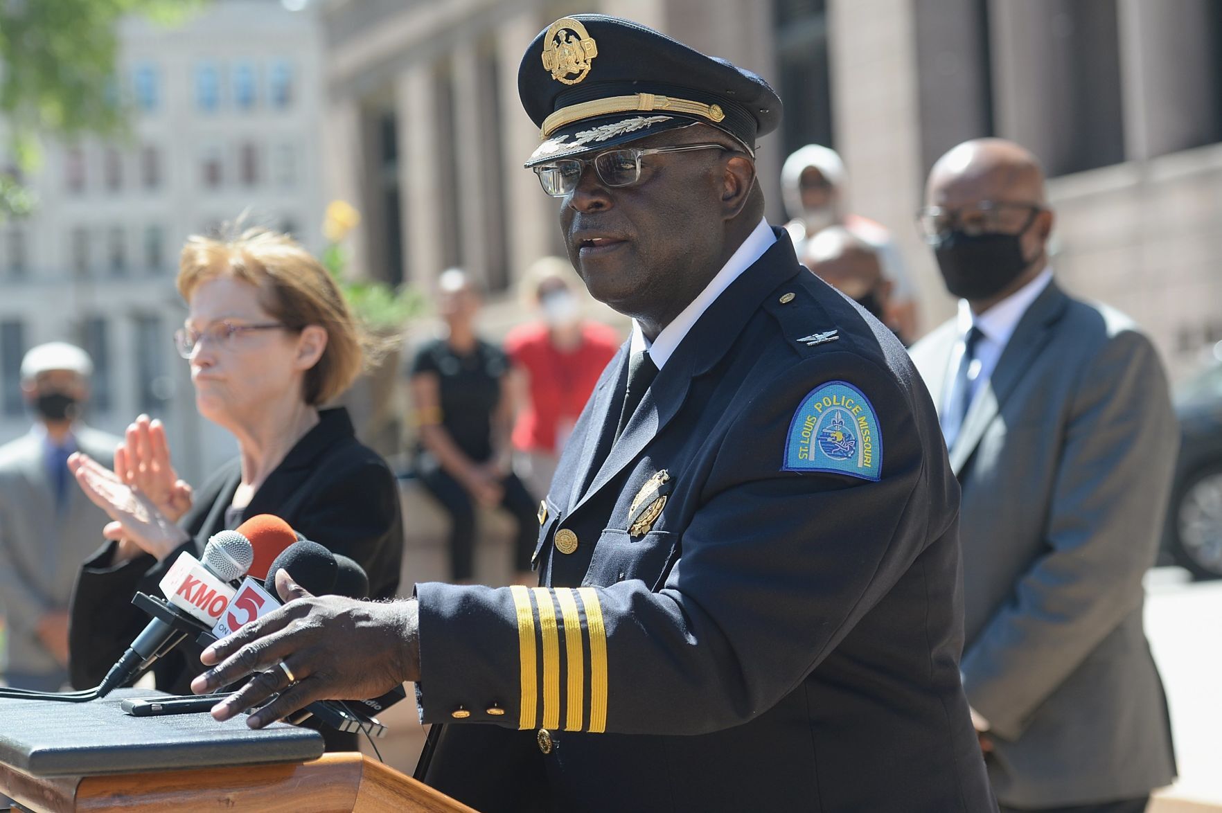 St. Louis City Police Chief John Hayden announces his plan to retire.